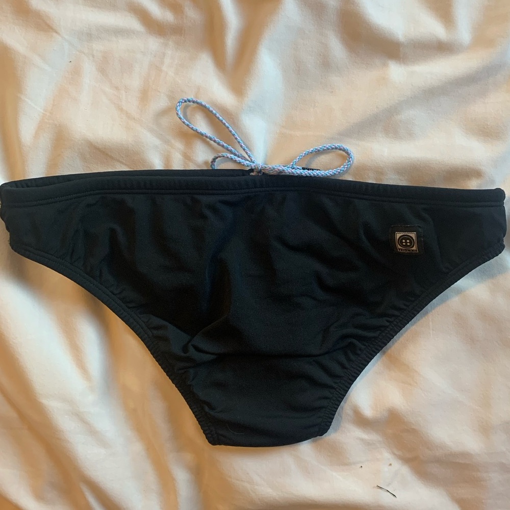 BLACK JOLYN BOTTOMS